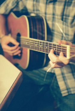 brutalgeneration:  Guitar II. (by gusbritish) 