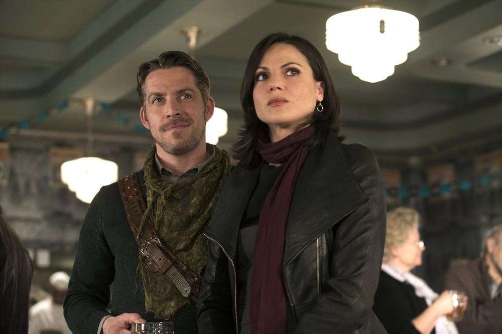 hook-your-killian-is-showing:  screenspy:  FIRST LOOK IMAGES FROM ONCE UPON A TIME’S