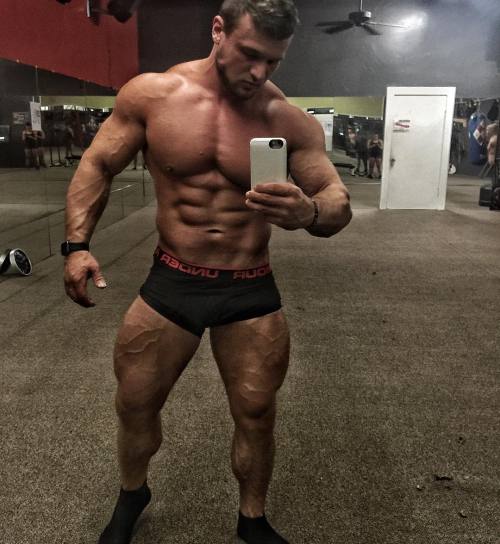 lumbrjax:  Instagram user @damengriffith http://ift.tt/1NDDR4N