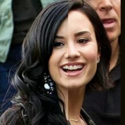 catchindemetria:  Demi is just maturing, not changing. That’s part of life.