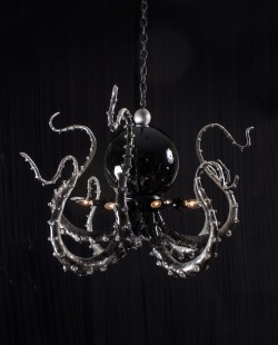 lady-grae:  staceythinx:  Octopus chandeliers