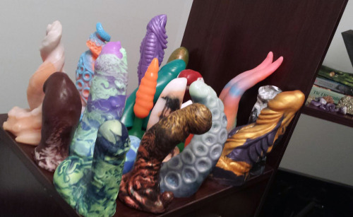 Theere we go, the dildo collection is back on the shelves where it belongs. Somehow with enough spac