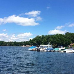 slowly falling for my own  homestate 💙🏞 (at Lake Hopatcong, New Jersey)