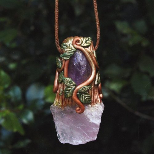 euphoricspiritdesigns: Rose Quartz and Amethyst, dreamy crystals for those seeking soothing, calm an