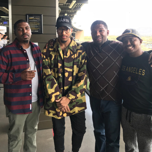 Top Golf with the Fam✊✊✊ • • • #vintage #livintageapparel #fashion #fashionblogger #highfashion #sty