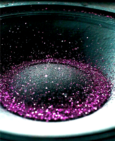 purplehaiz:  i actually did this by mistake before shindig with corinne’s glitter :)