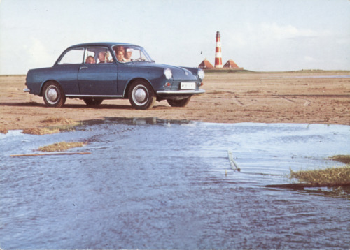 Postcards of the VW 1500/1600, Three-Box-Design, introduced 1961. Volkswagenwerk Wolfsburg.