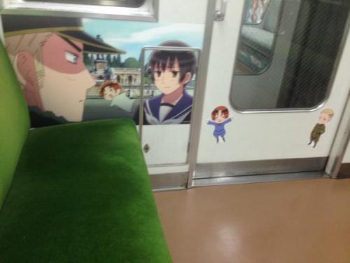 la-uniceja-de-radamanthys: Kyoto International Manga Anime Fair train featuring Hetalia