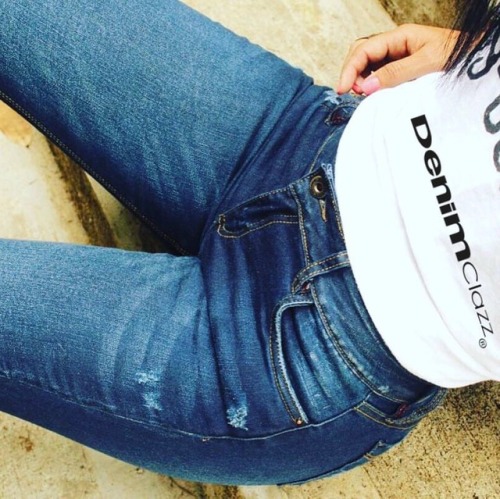 denimclazz: DenimClazz #denimclazz #denim #jeans #denimlovers #jeanscolombianos #modacolombiana #fas
