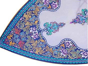 yamino: I am looking up Malaysian kites for “Nautilus” reference, but they are