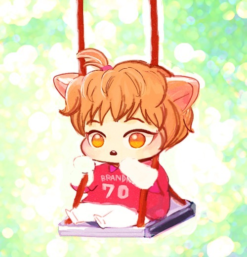 its a kitty
its a baozi
no its a xiumin!!