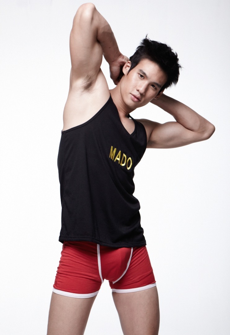 thaimodel:    Ratthasart Roongsirithip for Attitude Thailand 