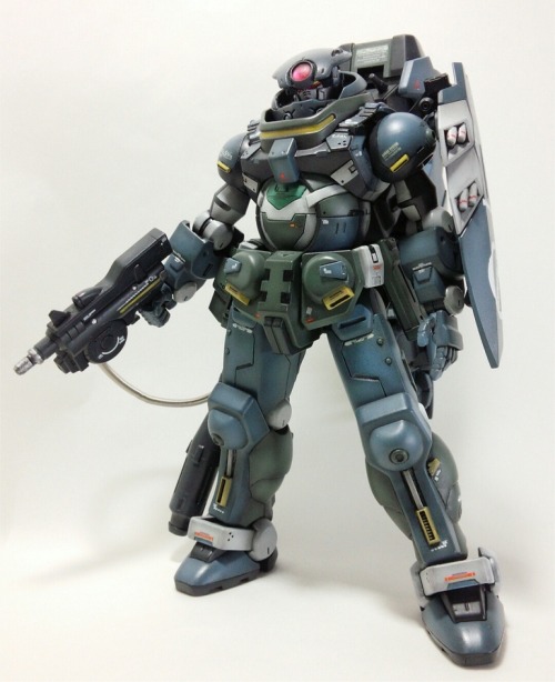 gunjap:  1/144 GRIMOIRE TYPE-G CUSTOM: PHOTO REVIEWhttp://www.gunjap.net/site/?p=251886