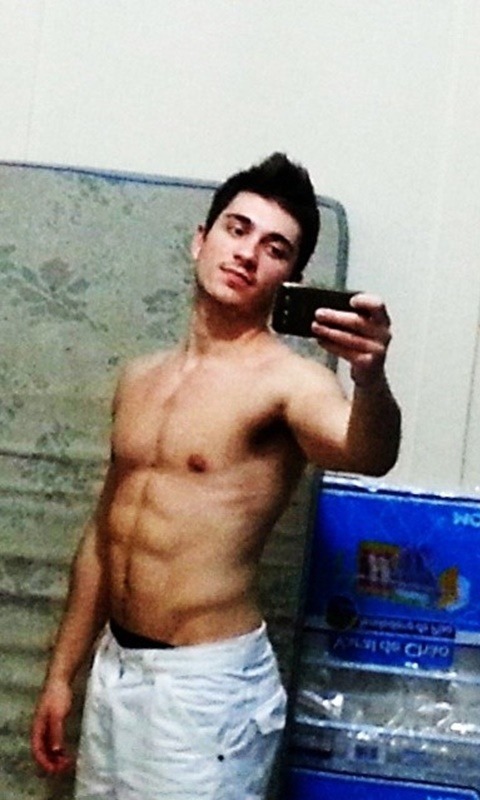 male-and-others-drugs:   Luan Poffo shirtless