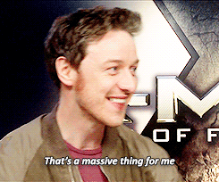 xavierstea:  When Patrick Stewart asked James to imitate Jean-Luc Picard’s “Space.” x 
