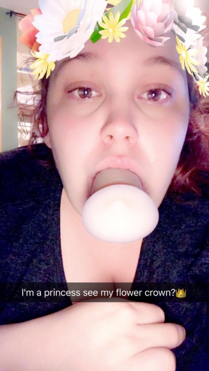 bbwlaylax:  ✨Peek-a-Boo plug and throat stuffed baby✨   Interesting in seeing more? Ask me about snap chat and kik purchase options!!    🚫Don’t remove caption🚫