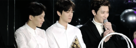 ohhsenshine:   ‘92 line looking good. 
