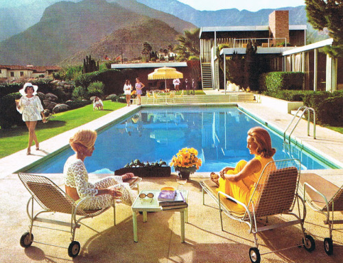 forties-fifties-sixties-love:Palm Springs by Slim Aarons