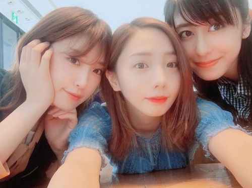 sakamichi-steps: 能條愛未 on Instagram 2019.07.08 #ずーちゃんちーちゃんとランチ