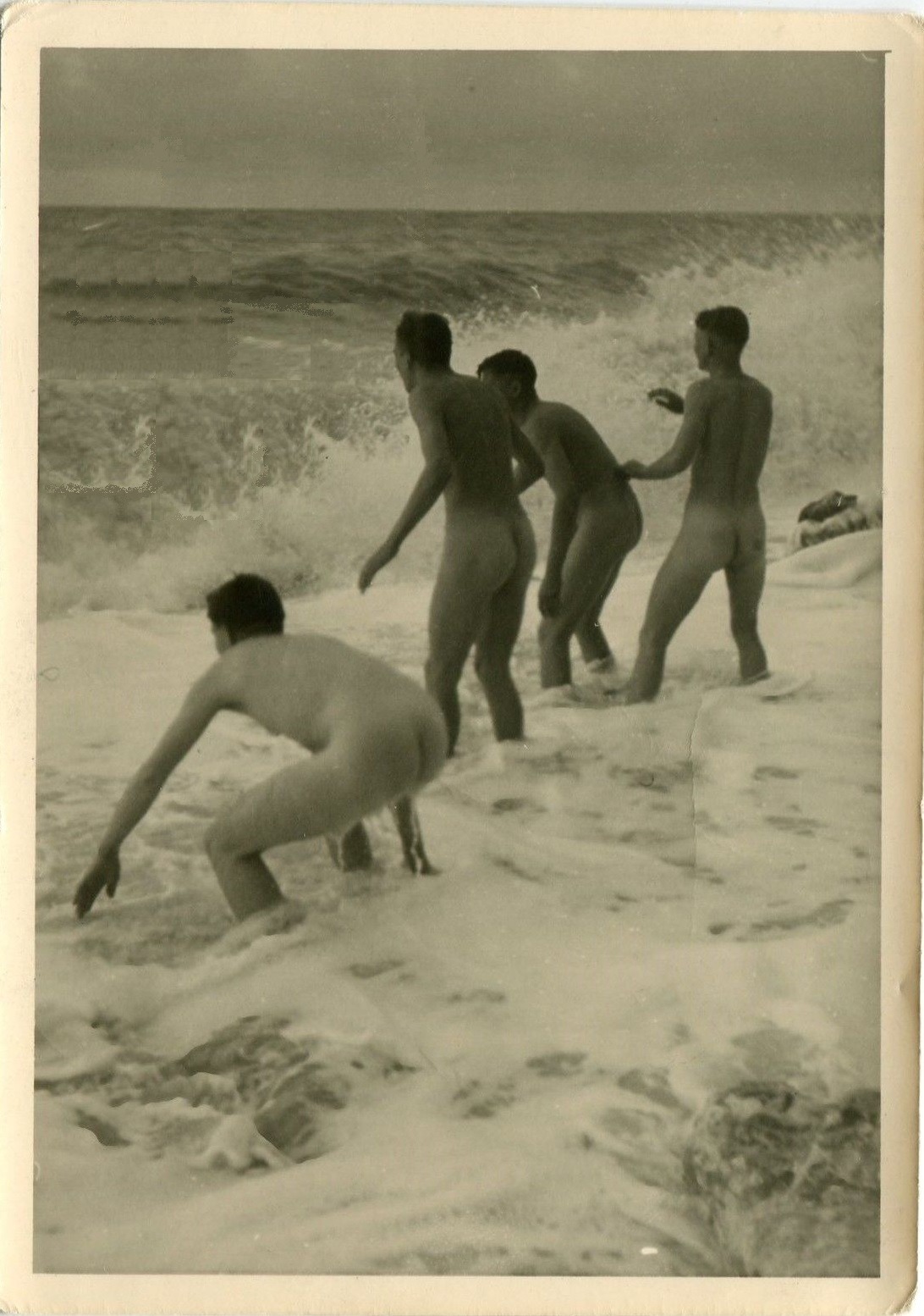 stillhotvintagemen:vintage