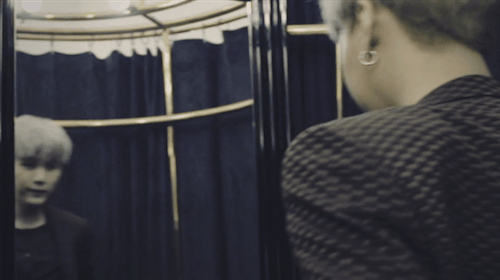 Carousel | 04