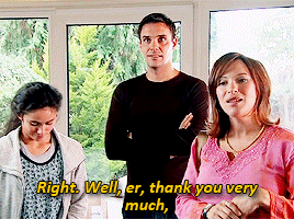 apawncanbecomeaqueen:And you are ?