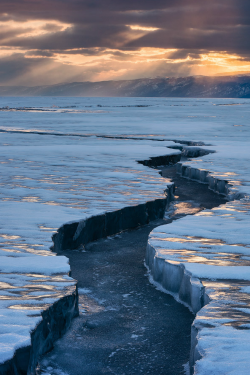 expressions-of-nature:  Lake Baikal, Russia
