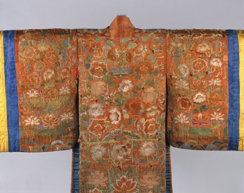 korean-art:Bride’s Robe19th centuryJoseon DynastyFrom the Brooklyn Museum.