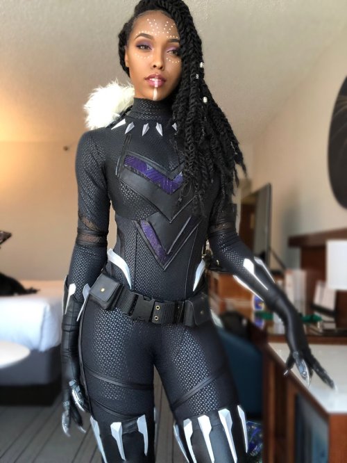 superheroesincolor: Black Panther #Cosplay by  Cutiepiesensei Cosplay  Cosplayer instagram / facebook / tumblr Get the comics here  [SuperheroesInColor faceb / instag / twitter / tumblr / pinterest / support ]    