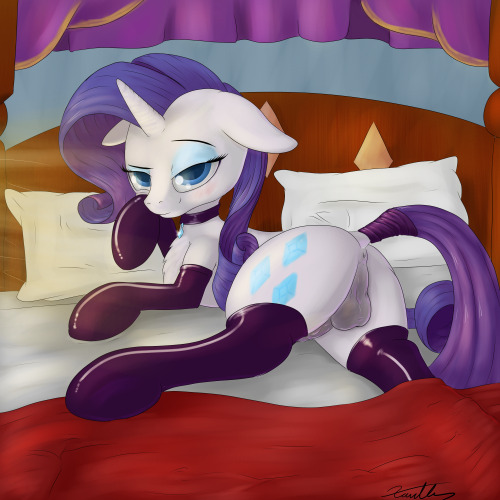 archesponies:  It’s bedtime darling by xanthor