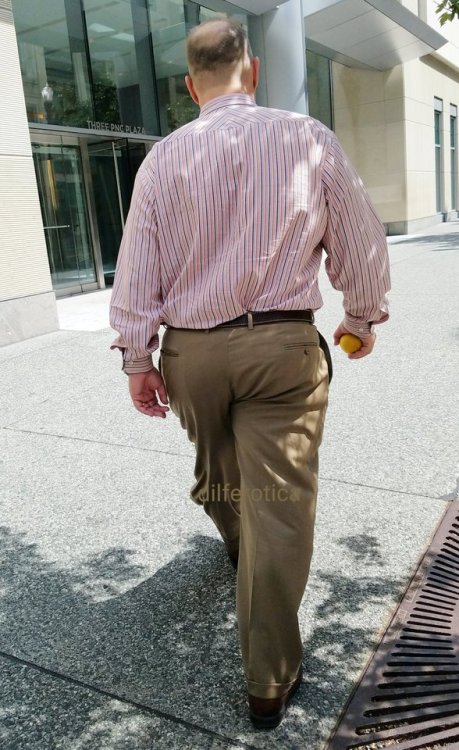 dilferotica: A beefy slab of Pittsburgh daddy
