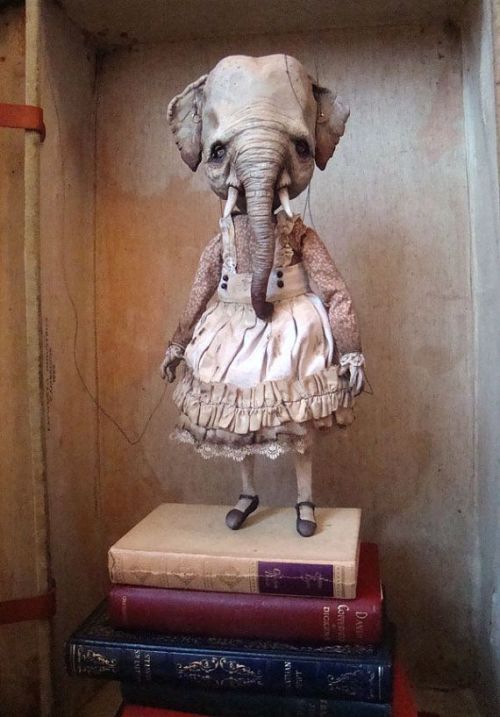 john1976boy:  Mark James Porter – Mary, The Haunted Marionette 