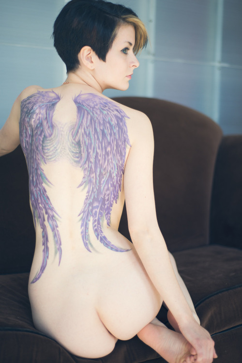 theperfectladies:  Essence Suicide