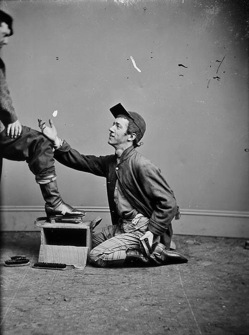 chubachus: Portrait of actor Charles Parsloe in character as a shoeshine boy seeking payment from a 