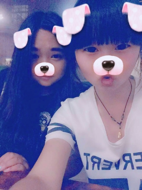 sexy-girl-friend: sexy-girl-friend: 原创！超可爱的前女友！就问你萌不萌！ 原创！超可爱的前女友，就问你萌不萌！喜欢请转发加关注～