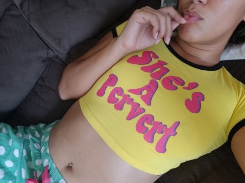 lapendeja-delmar: Feeling myself even in polka dot pjs