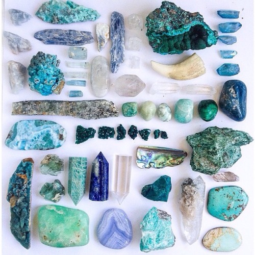 mineraliety: I’m always drawn to the blues and greens. Love this compilation by kokopilli​​ !!