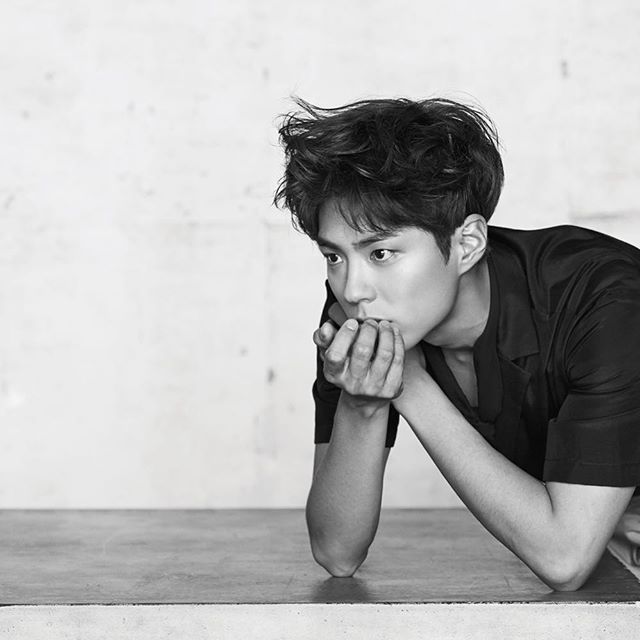 Park Bo Gum's first Instagram post has taken the internet by storm