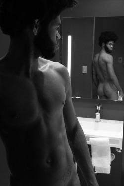 alter-ego86:  rawpastelle: IG &amp; SC - Rawpastelle  NEW YORK   poetic black and white images