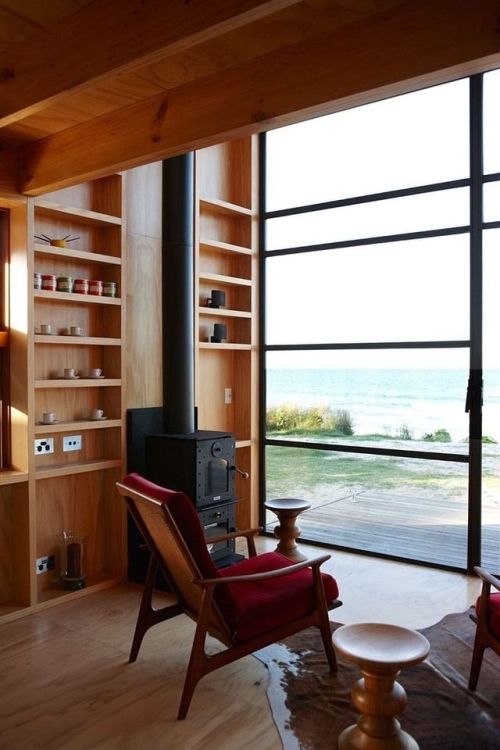 Hut on Sleds | Crosson Clarke Carnachan ArchitectsLocation: Whangapoua, Coromandel Peninsula, New Ze