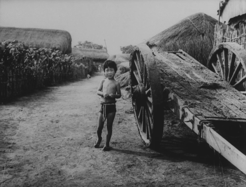 aozoramusume:North Korea by Chris Marker. From his film  If I Had Four Dromedaries(Si j'avais quatre