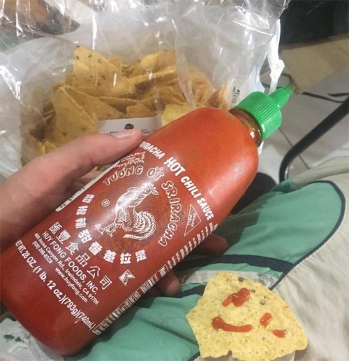 #siracha #corntortillachips #snackoftheday