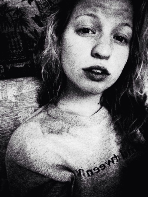 girlwithshitusername - girlwithshitusername