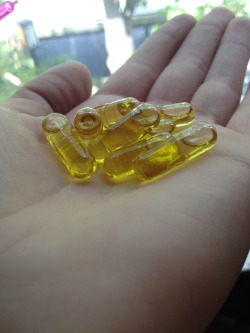 wiz-is-tgod:  victoriaaaparisss:  THC pills