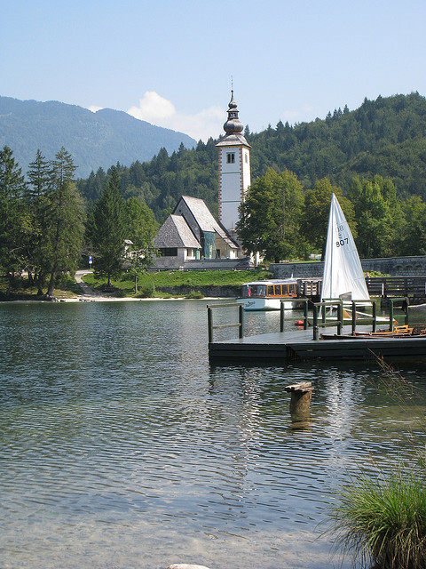 Church on the shores of Lake Bohinj, Slovenia (by dougalanuk).