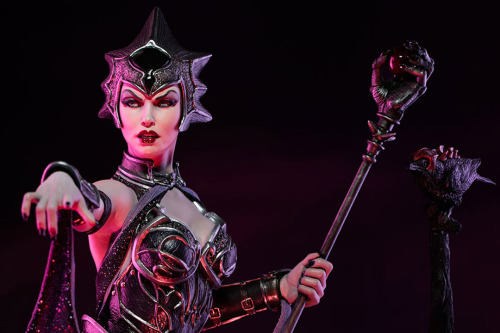 savagepowersofgrayskull: Evil Lyn Statue