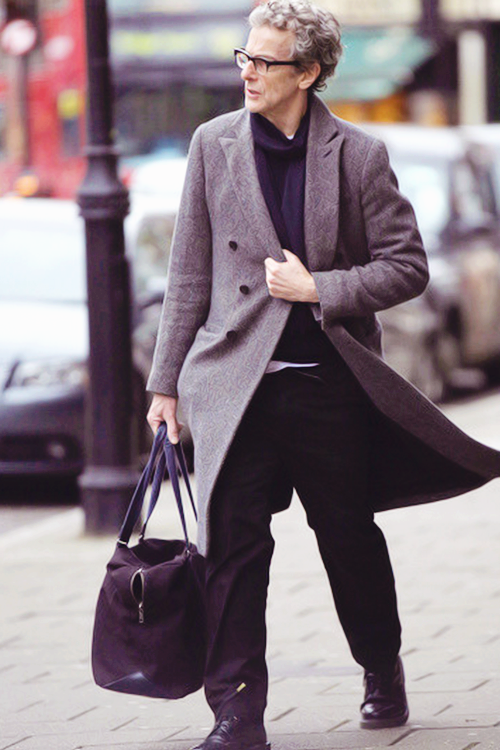 100percentrebeltimelord:Peter Capaldi out in London- December 22nd