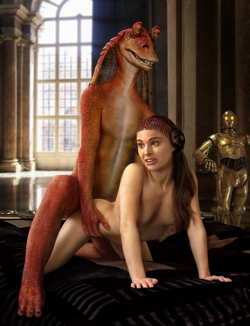 scrotumcoat:  jar jar gettin his 