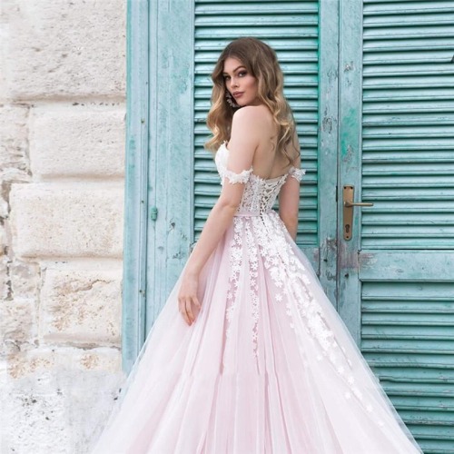  BRIDAL PASSION TULLE CORSET WEDDING DRESS/GOWN https://vanitypotionboutique.store/products/bridal-p