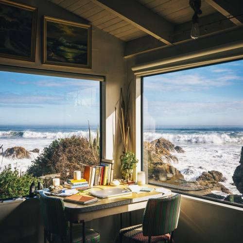 utwo:Cabin by the sea© Liz Carlson